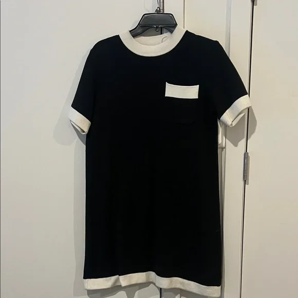 Black and White Short Sleeve Dress - Picture 1 of 4